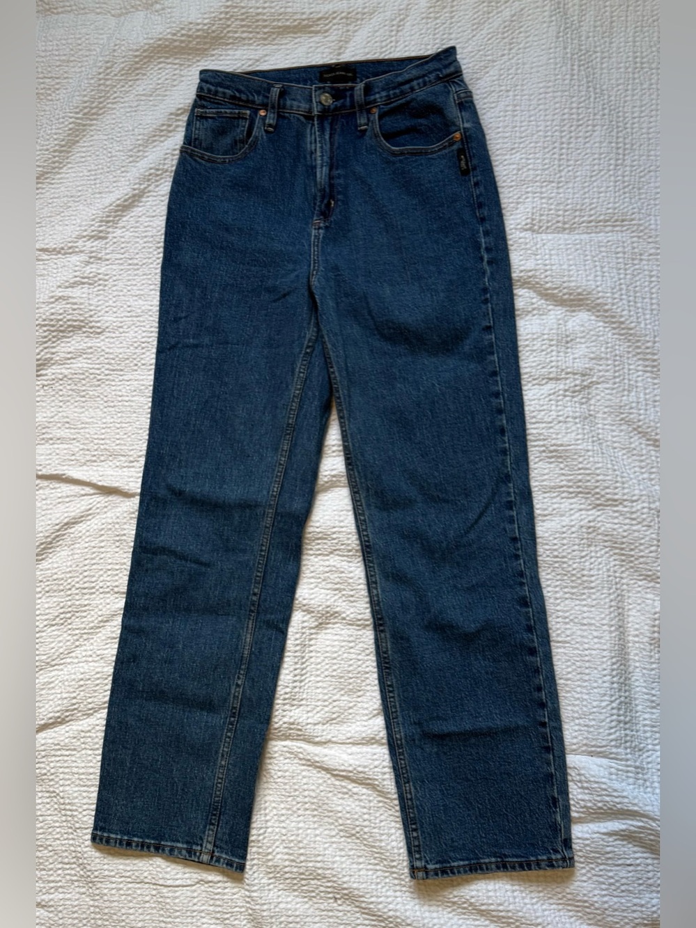Silver Classic High-Rise Straight Leg Women’s Jeans - Dark Blue